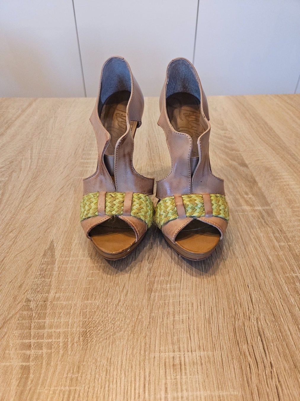 Scarpe da donna: High Heels Lilly's Closet, Beige/Braun, Gr. 36 – Nuovo (secondo la descrizione) da Brunnen venduto da summerLove6 1