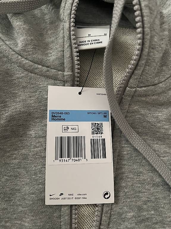 Maglioni & Felpe: Felpa zippata Nike M – Usato da Viganello venduto da bia_x25w 1