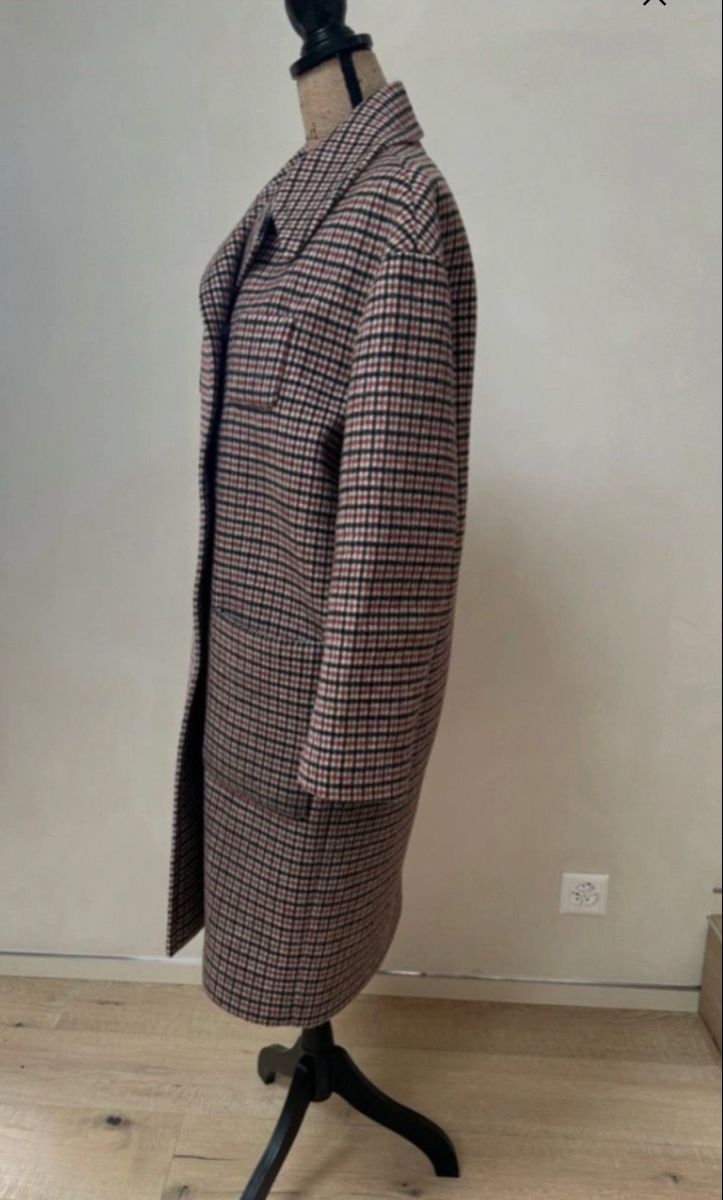 Mäntel: Coat – Gebraucht aus Genolier von tan_rd6s