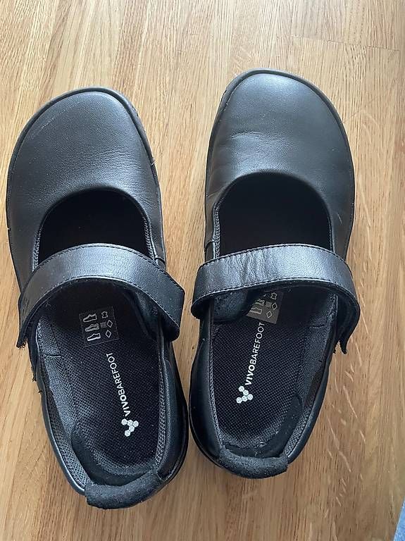 Scarpe da uomo: Vivobarefoot WYN School 35 – Usato da Pfäffikon ZH venduto da skom666