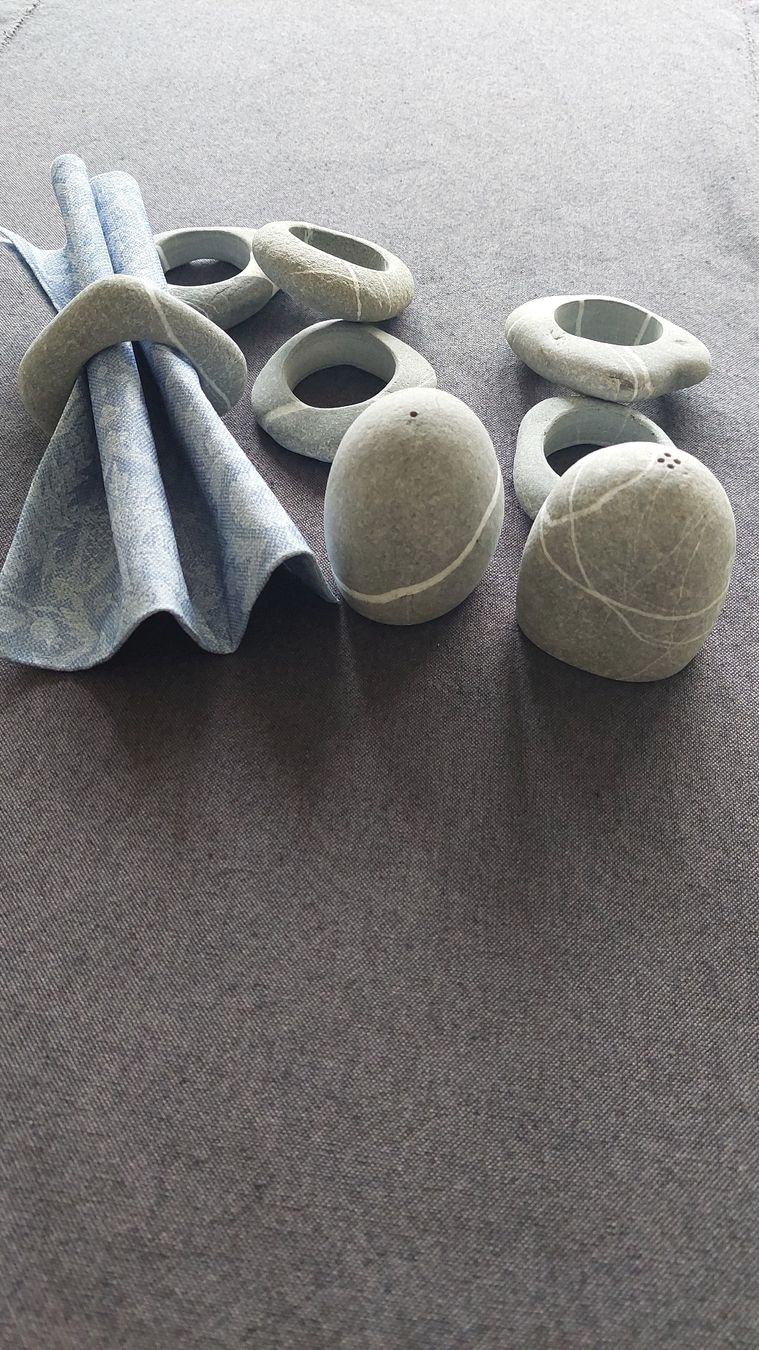 Altro in Decorazioni & Accessori: Steingut, 6 Serviettenringe und Salz/Pfeffer – Usato da Azmoos venduto da Gasienz 3