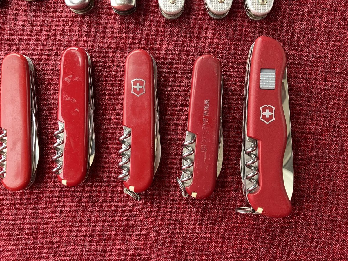 Coltelli tascabile: Sackmesser  22 stück verschidene marken – Usato da Zürich venduto da Artnuvo 2