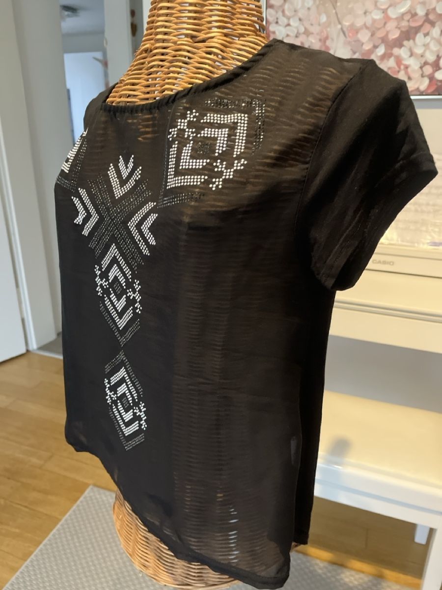 T-shirt: Shirt mit Strassmuster, Avant Premiere, S – Usato da Solothurn venduto da Bobesch08 3