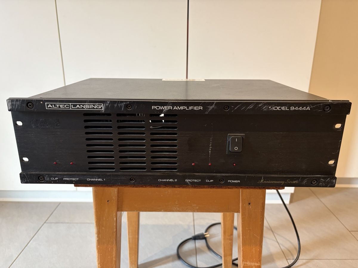 Verstärker: Altec Lansing 4999A Power Amplifier – Gebraucht aus Dallenwil von Bergsee08