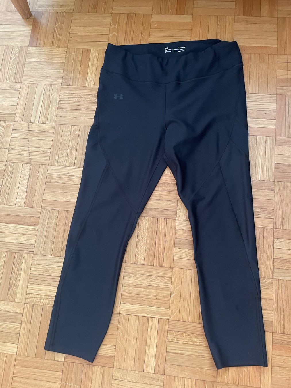 Leggings: Leggins Under Armour – Usato da Zürich venduto da Maggi1980