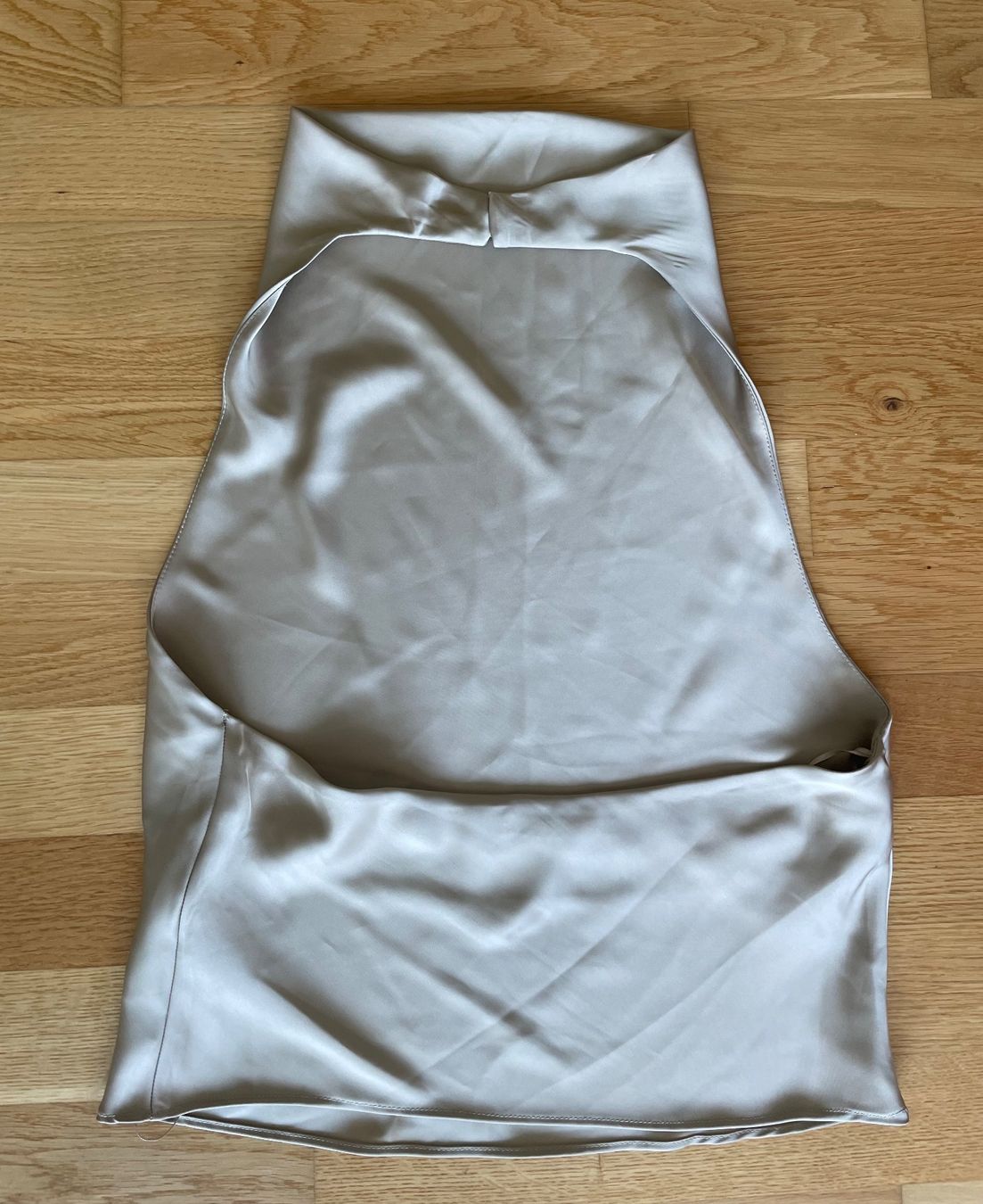 Zara Top: Beiges Top ZARA – Usato da Richterswil venduto da IrynaL 1