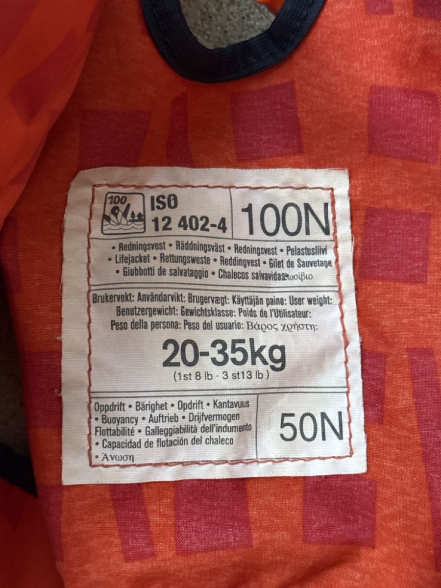 Helly Hansen Gilets de sauvetage: Schwimmweste  – D'occasion à Zürich par Sapsara 1