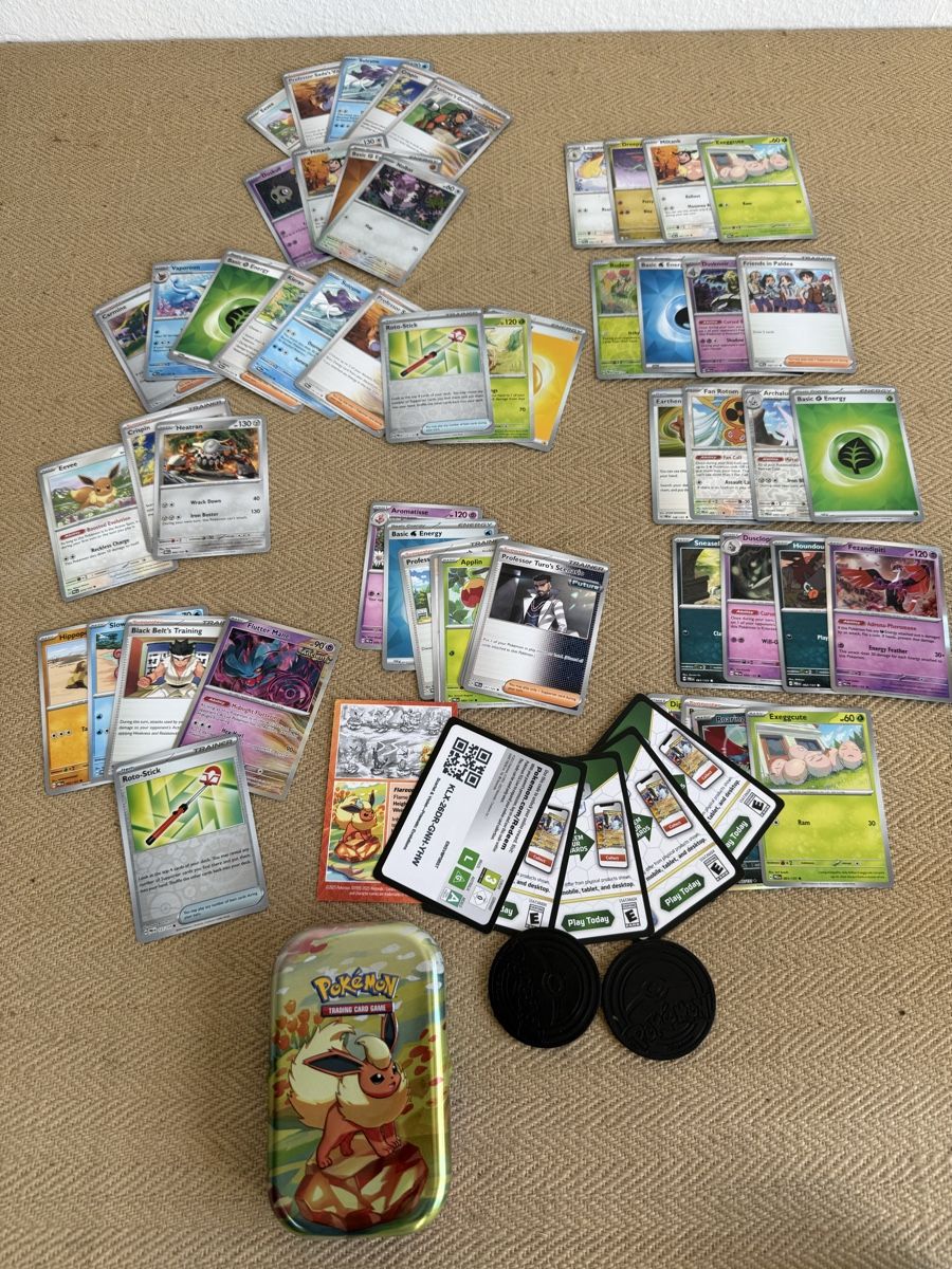 Pokémon Sammelbilder & Trading cards: Pokemon Prismatic Evolutions Mini Tin Flareon mit 40 Karten – Neu (gemäss Beschreibung) aus Konolfingen von petzipetz