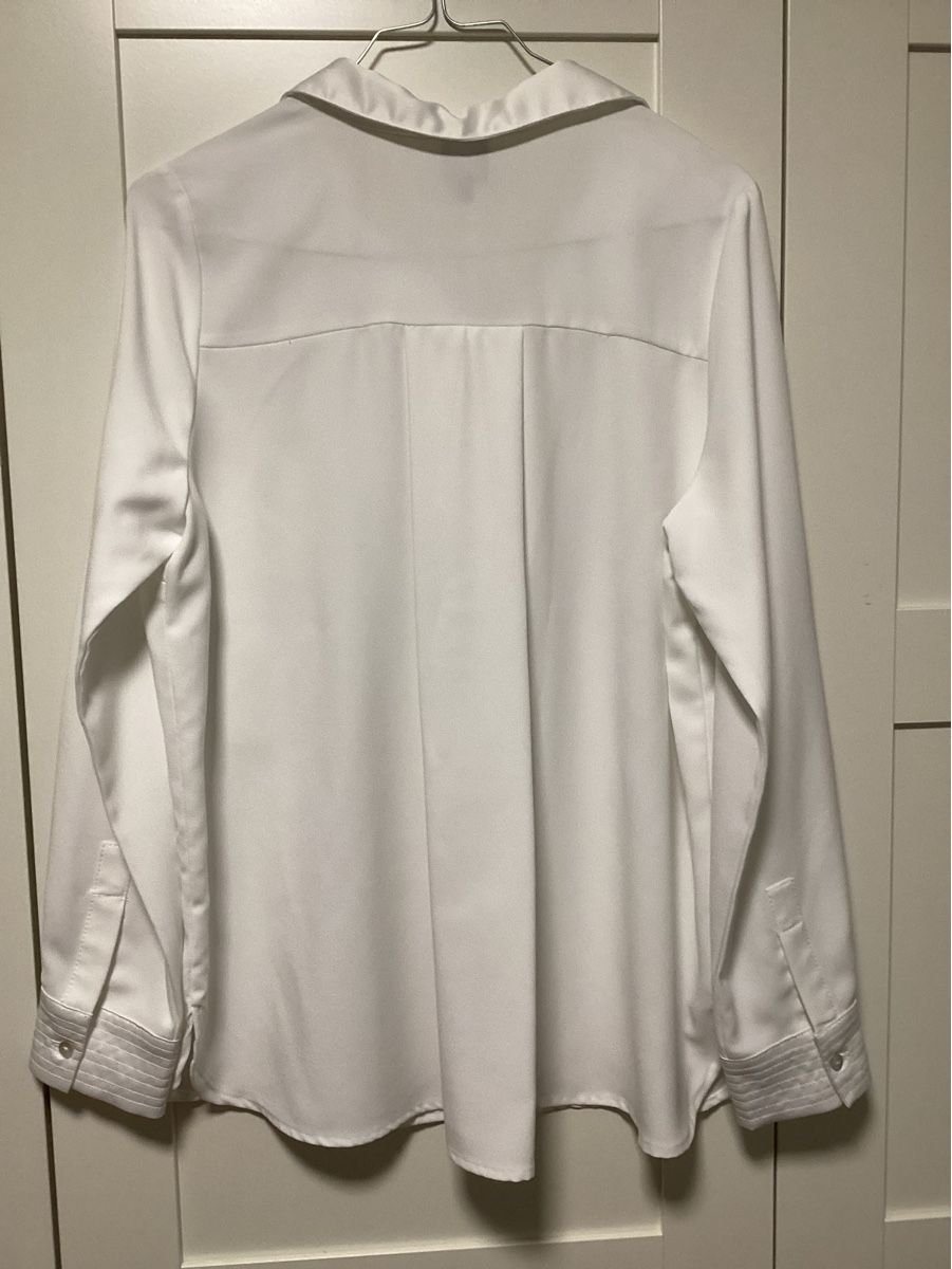 Manor Blusen: Blues Weiss/ Chemisier blanc – Gebraucht aus Gland von sul_8k79 1
