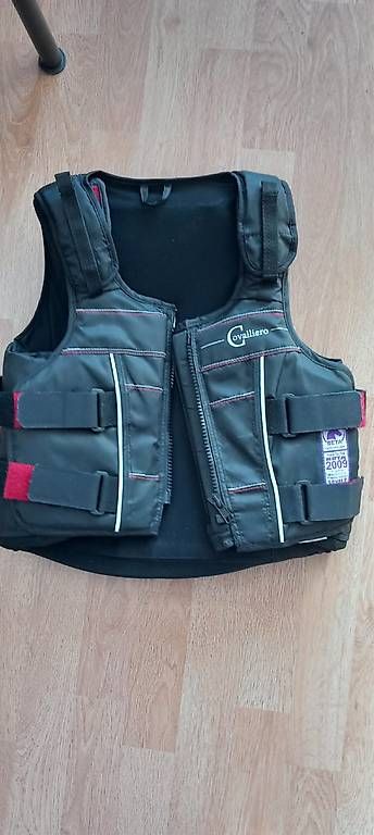 Altro abbigliamento per bambino: Kinder Schutzweste  – Usato da Bern venduto da nat_wf7x 4