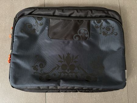 Laptop Tasche schwarz orange gepolstert