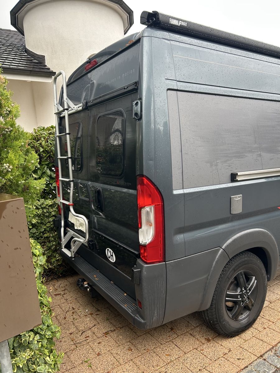 Peugeot Veicoli da campeggio: Campingbus Peugeot Boxer – Usato da Murten venduto da Pegrila 2