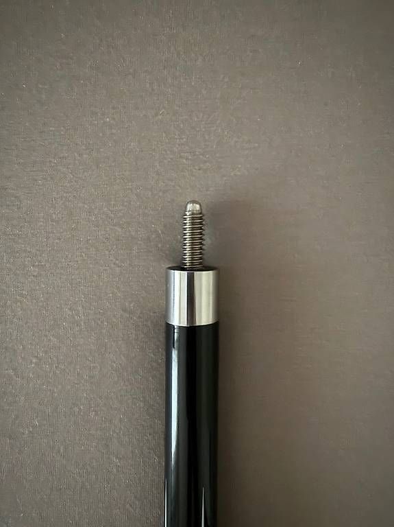 Tavoli da biliardo: Cuetec 13-137 Graphite Pool Queue 2-teilig 13 mm + Köcher – Usato da Oetwil a.d. Limmat venduto da Leon_idas114 2