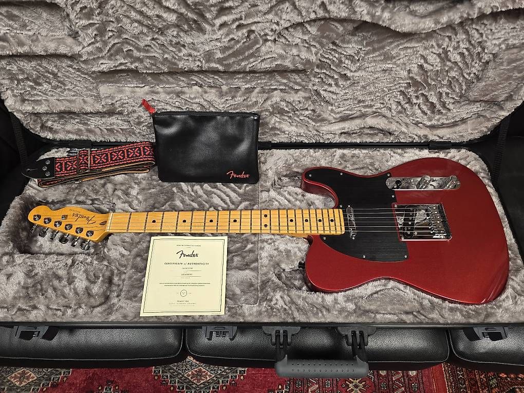 Strumenti musicali: Fender telecaster American Ultra II  – Usato da Avry-sur-Matran venduto da Berlingo1 2