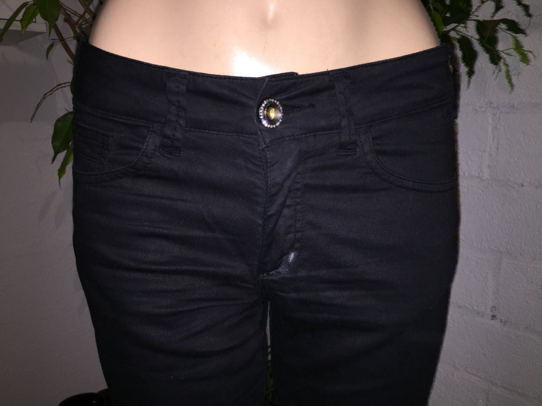 Jeans: DUNE Jeans taille / Grosse W 28 – Usato da Cossonay-ville venduto da Super-Price-Quality 1