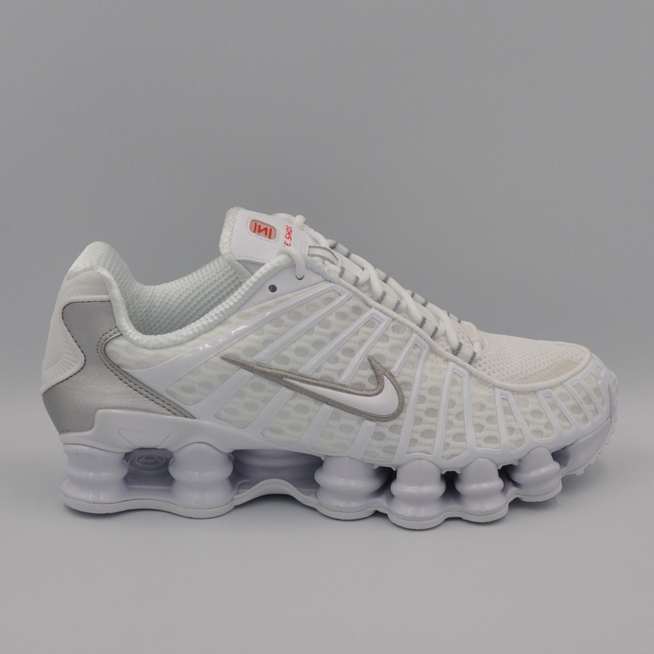 Nike Scarpe da uomo: Nike Shox TL White 41 – Nuovo e nell'imballaggio originale da Bern venduto da SneakerheavenLT