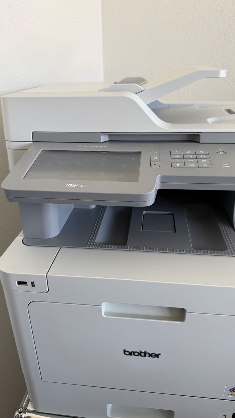 Brother Stampanti: Brother MFC-L9570CDW Farblaser Multifunktionsdrucker – Usato da Gelterkinden venduto da steffuh 1