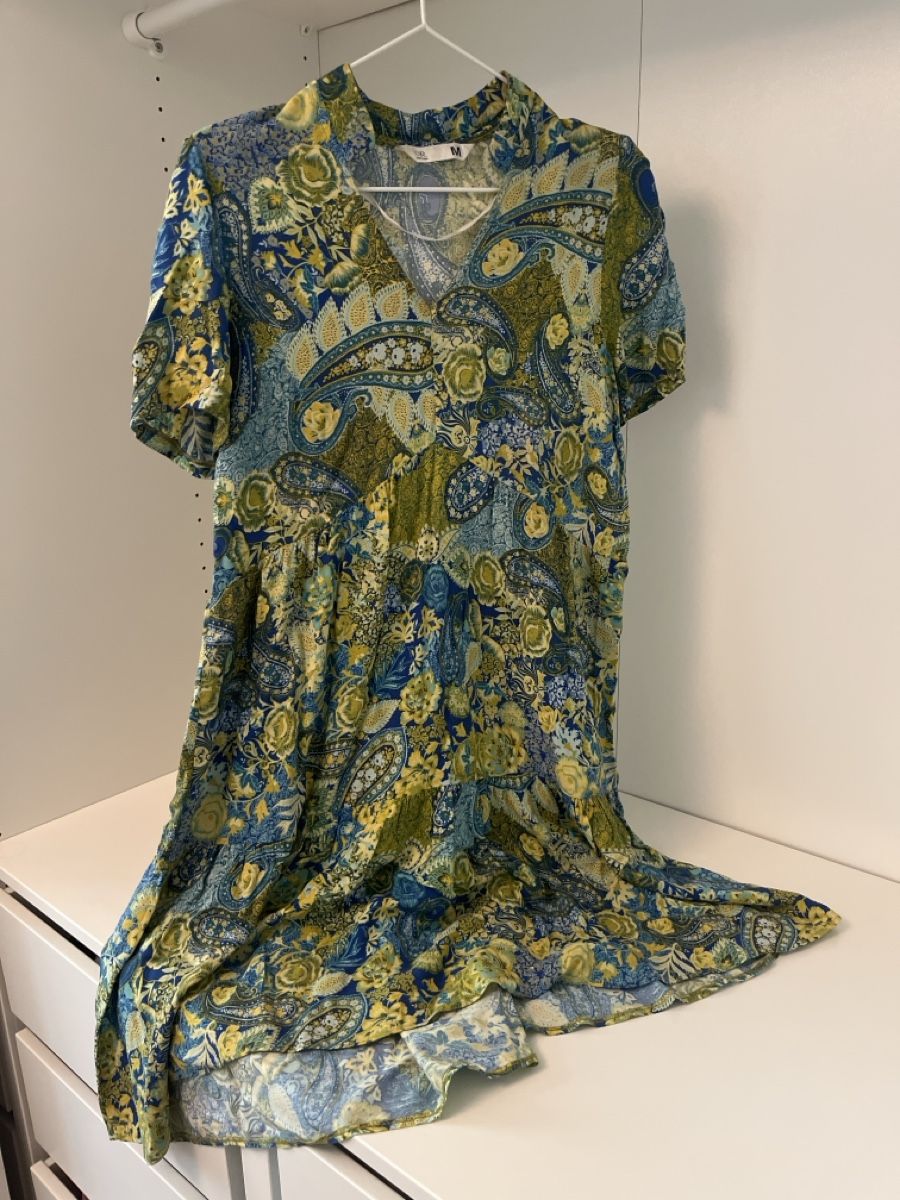 Kleider: Sommerkleid M – Gebraucht aus Basel von solitop