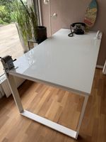 Schreibtisch weiss mit Glasplatte L 160cm B 80cm H 75cm