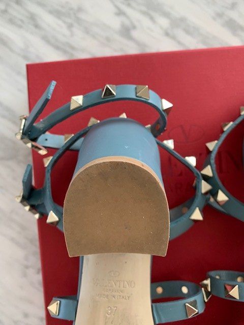 Valentino Damenschuhe: VALENTIONO Damen Sandalette Rockstud / Gr. 37 – Gebraucht aus Zürich von gonthemove 4
