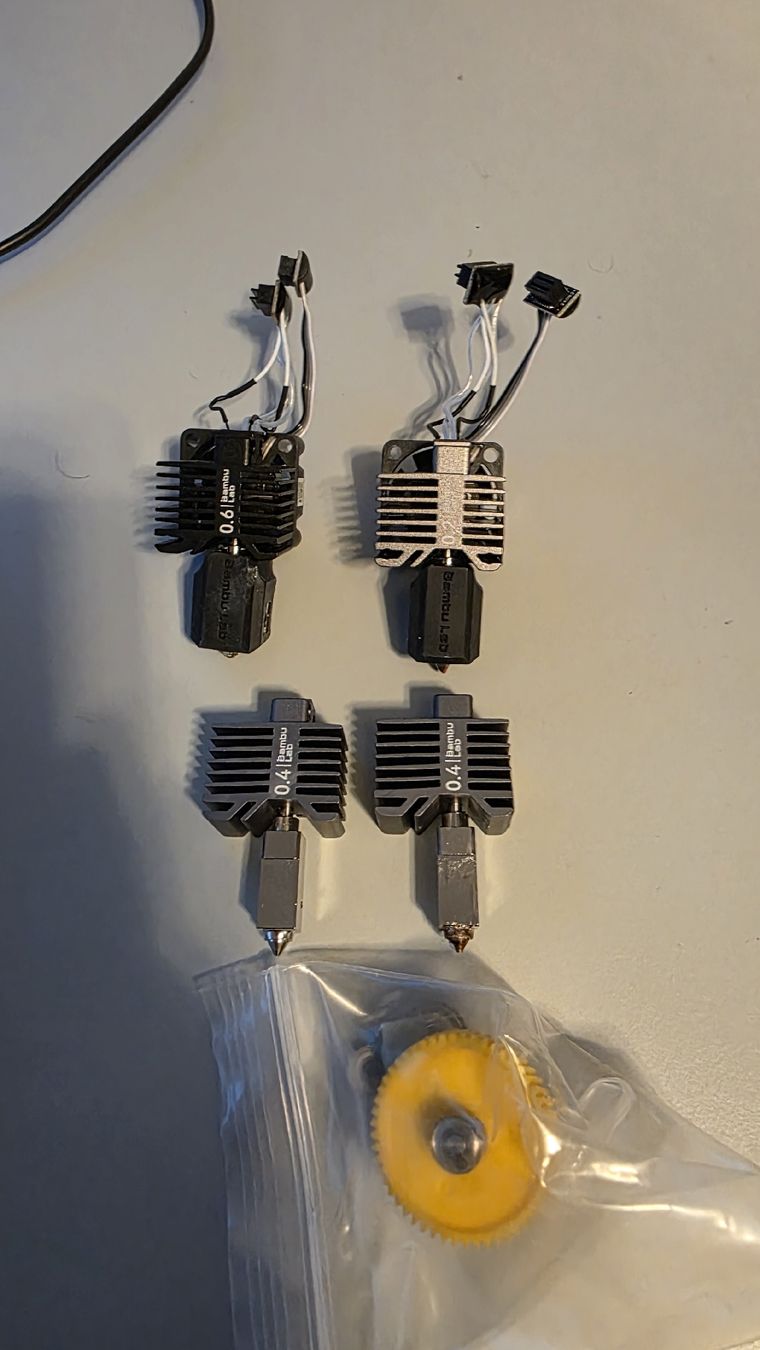 Bambu Lab Stampanti 3D: Bambu Lab P1S Combo + AMS | 5 Düsen – Usato da Unterägeri venduto da Merzp 3