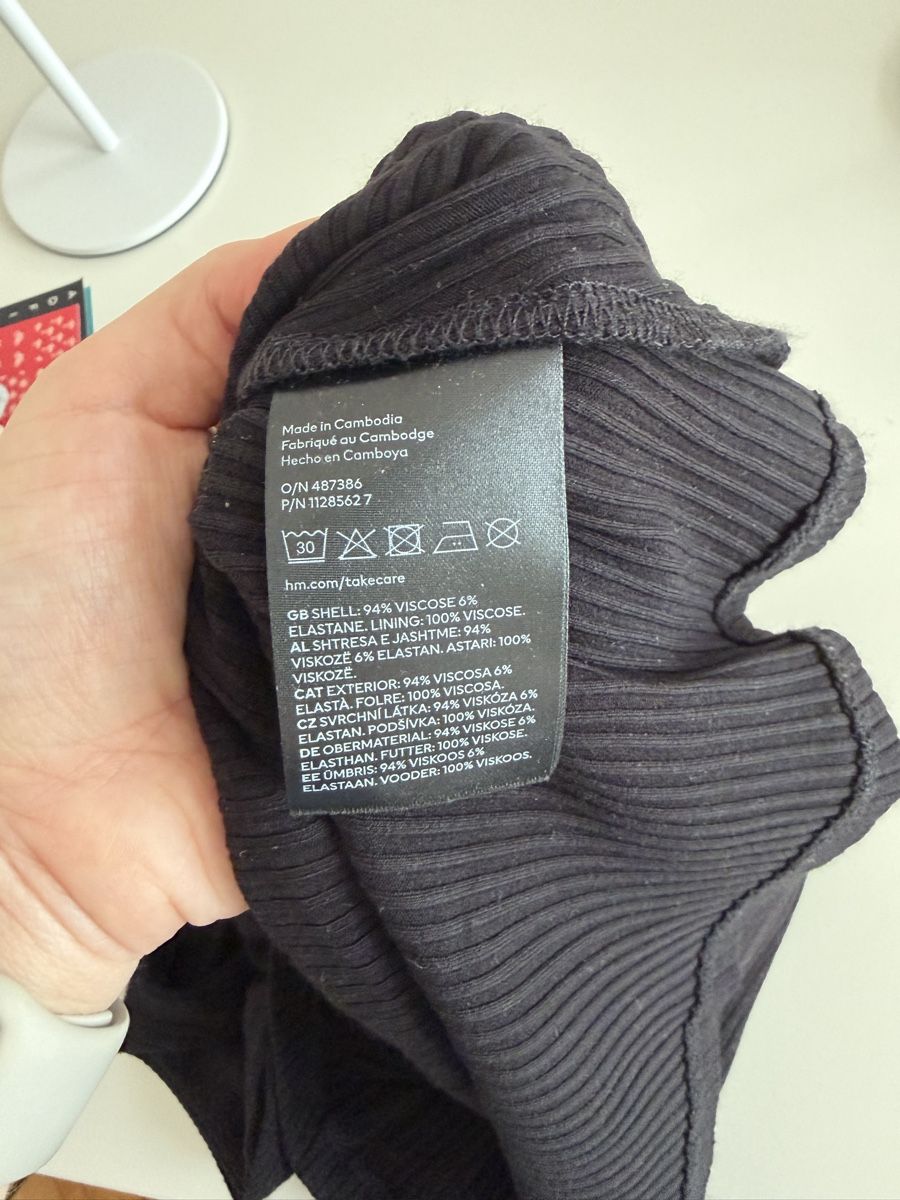 H&M Top: H&M Top – Usato da Solothurn venduto da Vintage87 3
