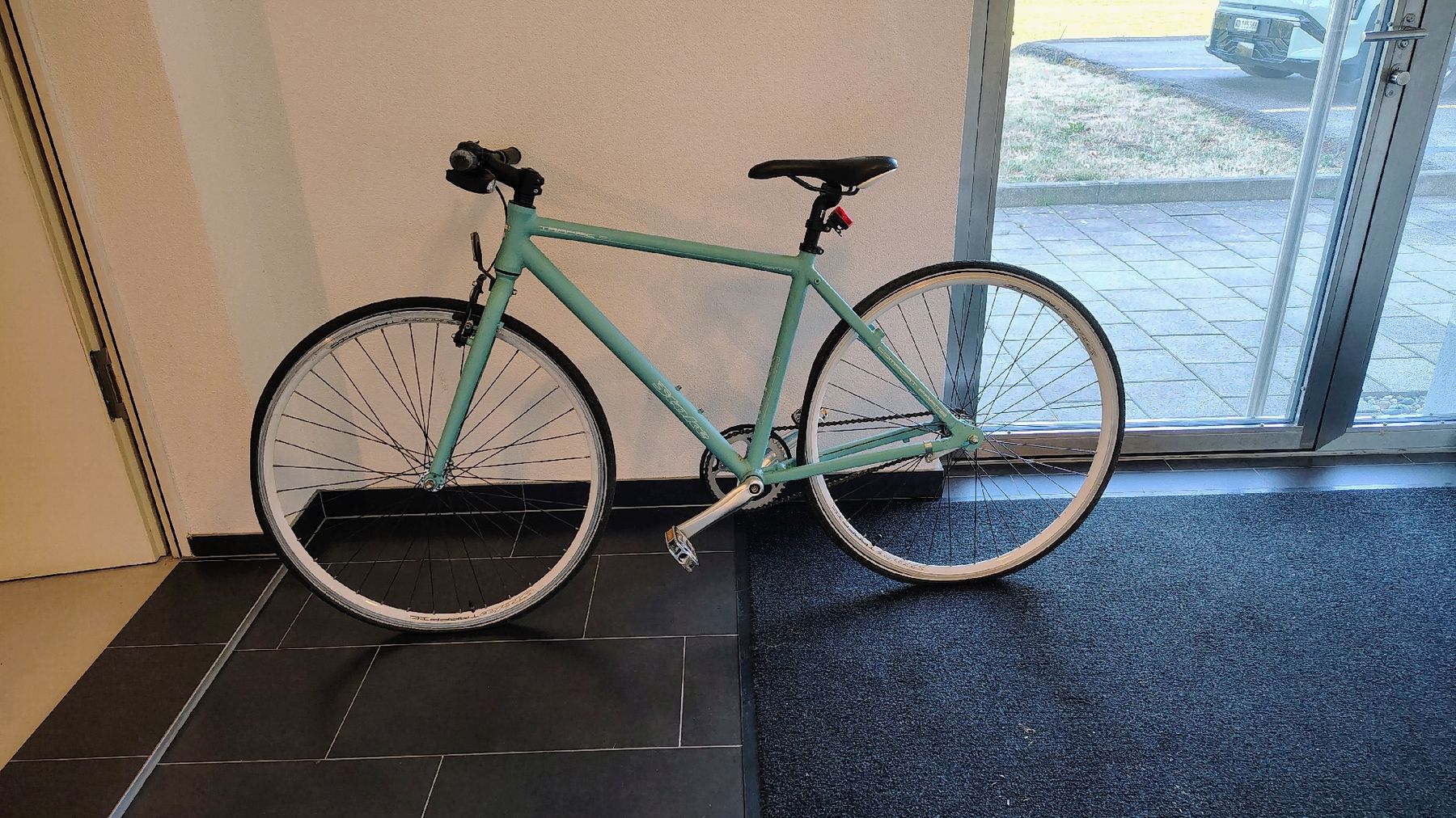 Biciclette: Velo taille M en bon état – Usato da Puidoux venduto da Sophia70