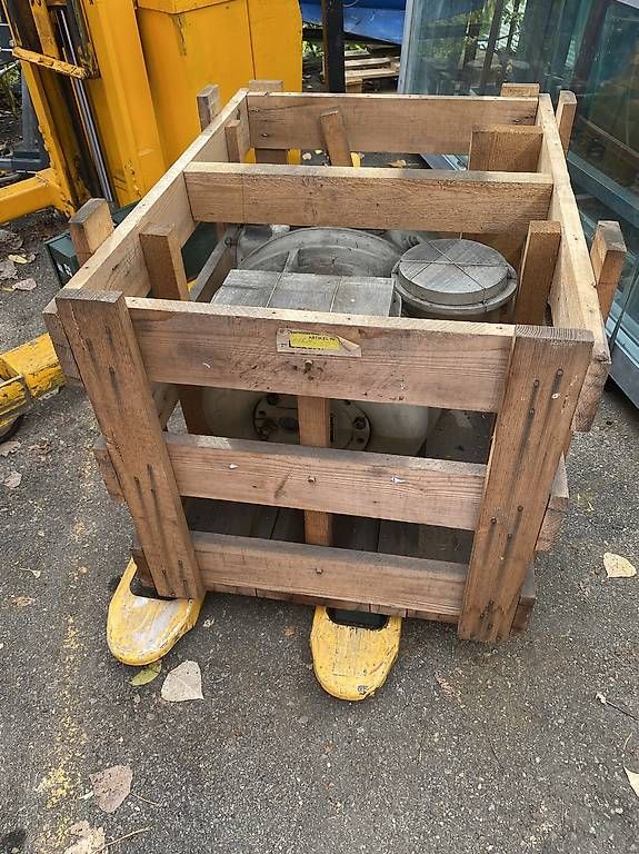 Tutte le macchine: Brown Boveri Abgasturbolader – Usato da Nebikon venduto da schnischna80 1