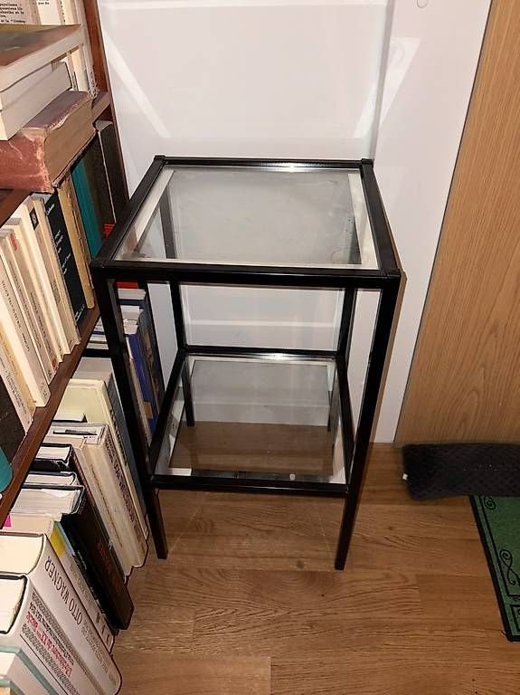 Libri: Ensemble de meubles PRIX EN DESCRIPTION  – Usato da Genève venduto da asi_7hpl 2