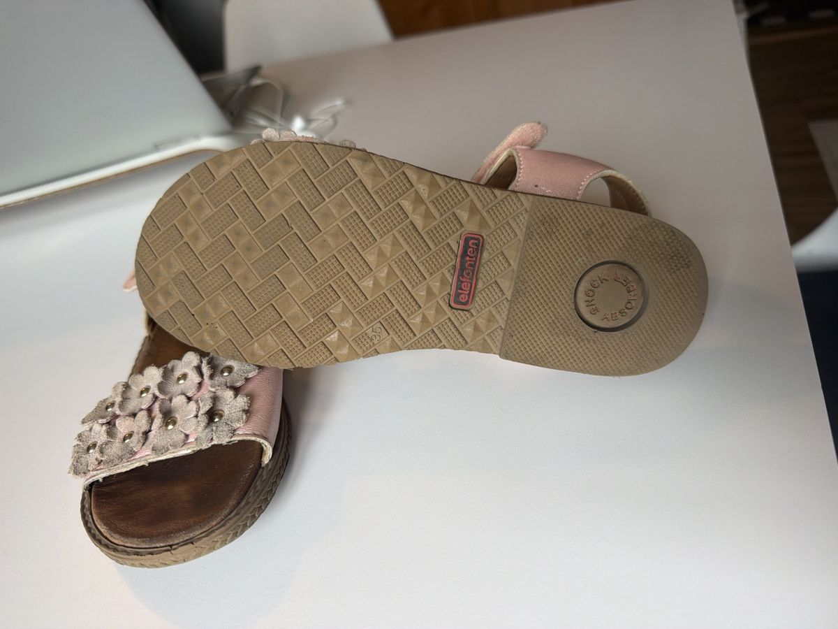 Elefanten Chaussures filles: Elefanten Sandalen gr. 35 – D'occasion à Bern par Lili1007 1