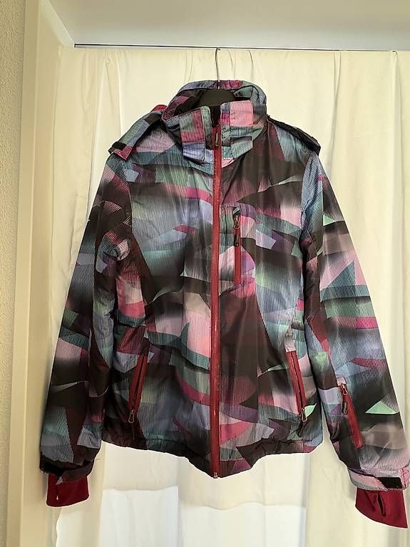 Jacken: Ski Jacke ca. Gr. 40/42 – Gebraucht aus Rotkreuz von schnappi019