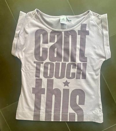 Cooles Sportshirt von adidas Grösse 40