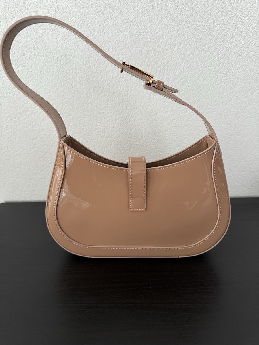 Versace Taschen für Damen: Versace pochette in nude patent leather – Neu und originalverpackt aus Dübendorf von fra_h2bp 6