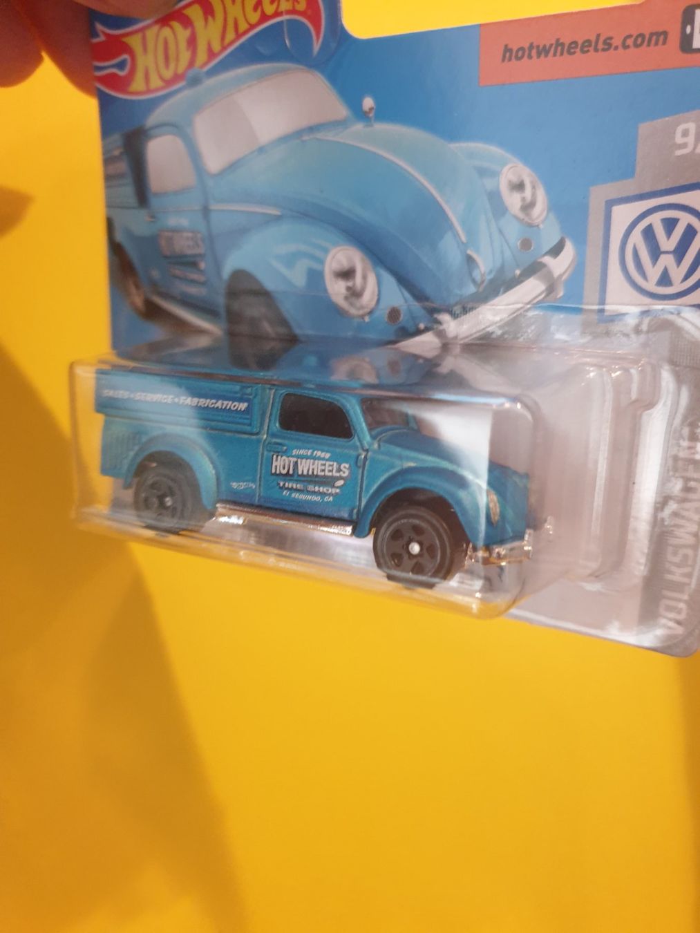 Hot Wheels Modellini d'auto: Hit Wheels '49 VOLKSWAGEN BEETLE PICKUP – Nuovo e nell'imballaggio originale da Oftringen venduto da Rotor 5