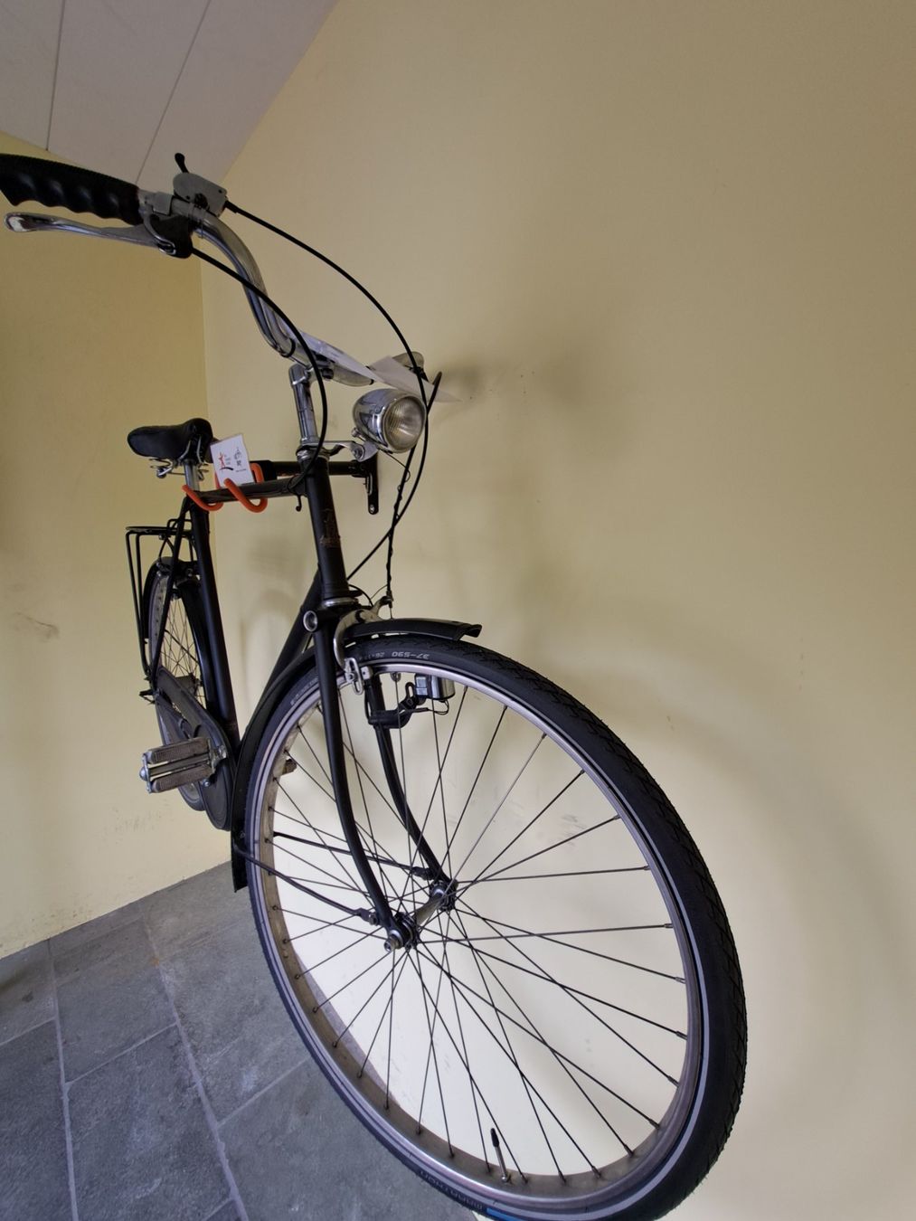 Raleigh Biciclette: Raleigh Oldtimer Velo, frisch revidiert – Usato da Glarus venduto da VeloShop_Glarus 4