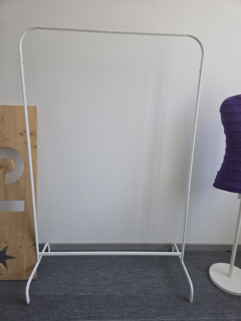 Ikea Porte manteau: Garderobenständer  – D'occasion à Seon par Samstagsumzehn