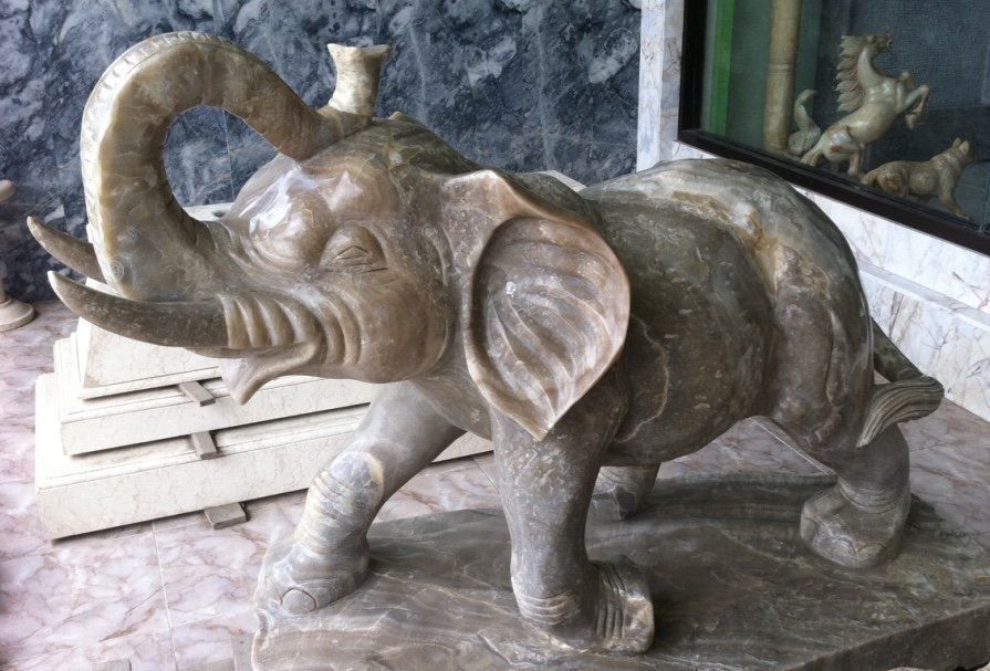 Skulpturen & Statuen: Skulptur Elefant Stein Marmor Elephanten – Neu und originalverpackt aus Daisendorf von Wohn-Kult 2