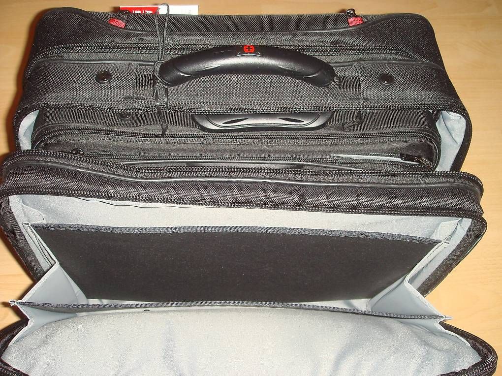 Valigie & Borse: Wenger Laptoptrolley, Patriot – Usato da Stein am Rhein venduto da Lembu 3