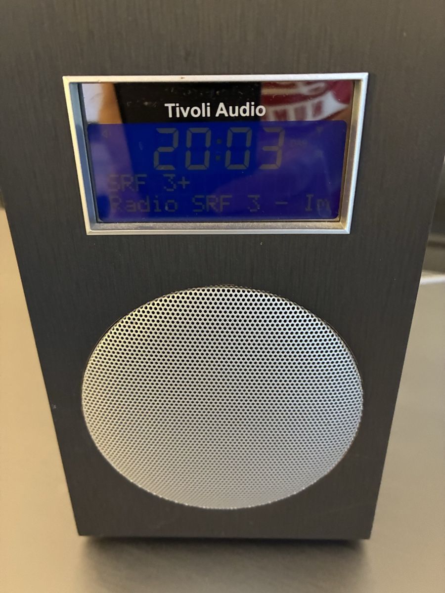 Radio: Tivoli Typ10 DAB Radio – Usato da Bichwil venduto da loft204