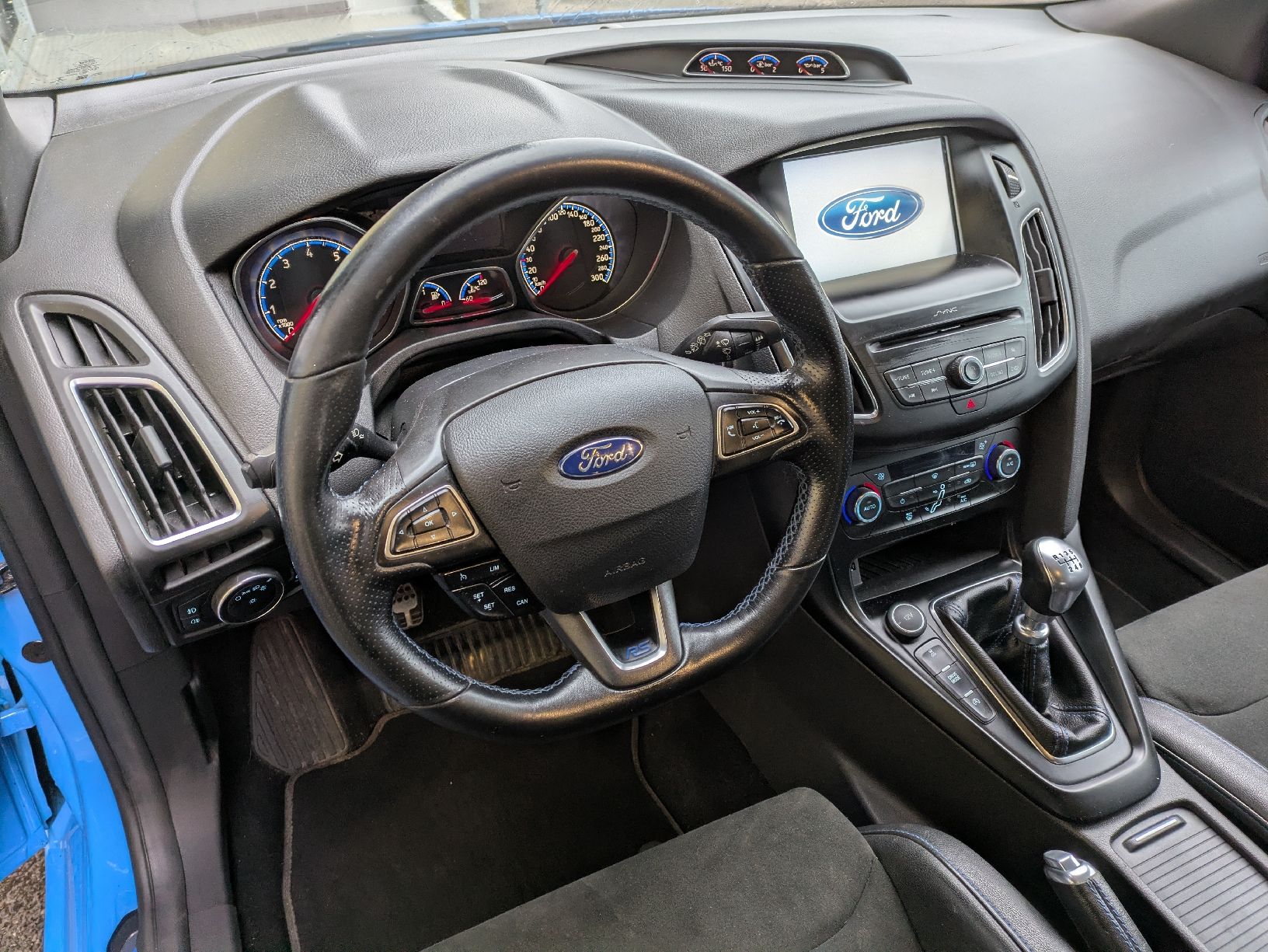 Ford Automobili: Ford Focus RS – Usato da Oberuzwil venduto da Simpeloder 6