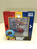 Q-Fig Suicide Squad Harley Quinn Figur OVP. (nov935)
