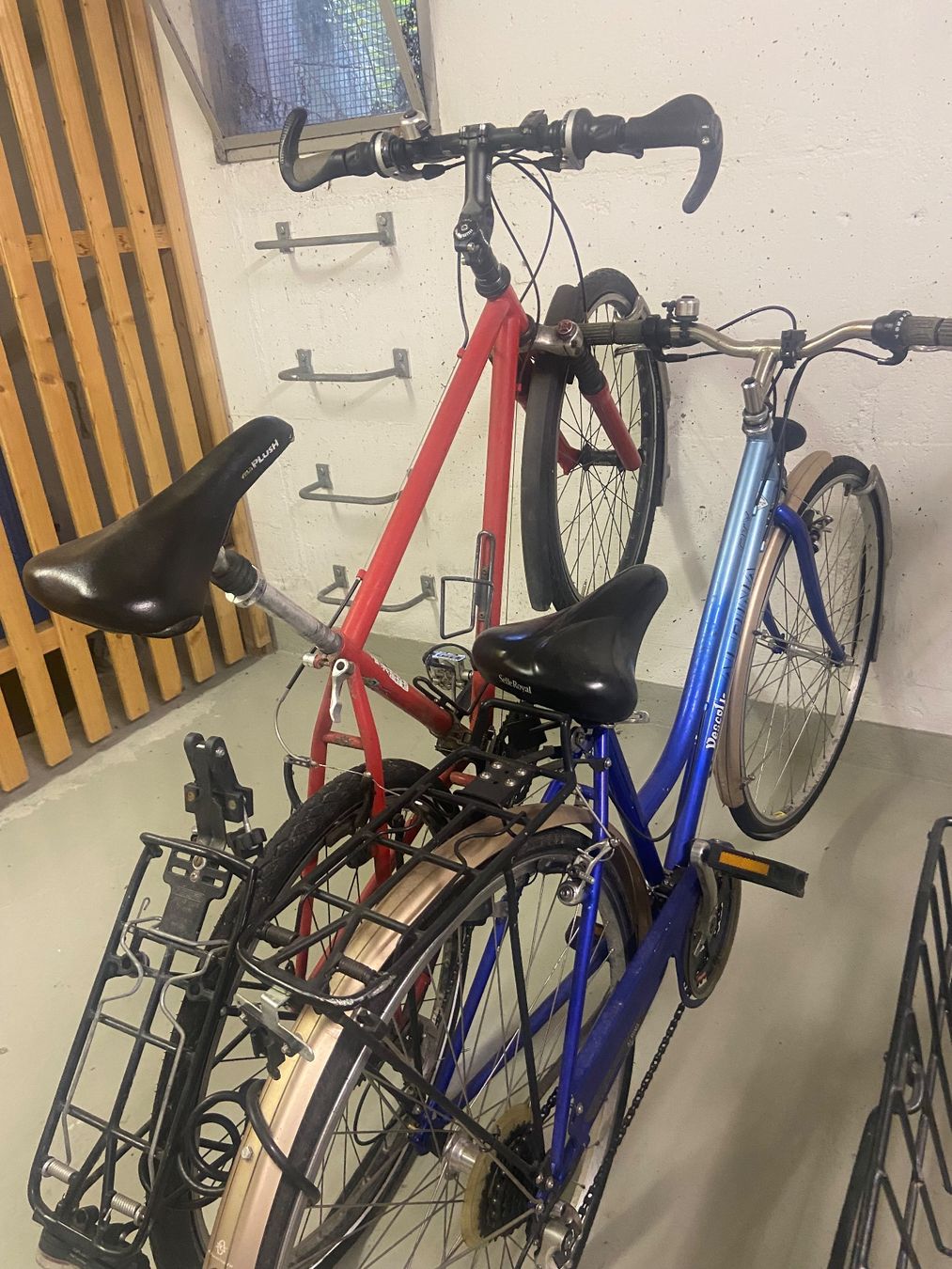 Biciclette: 3 Stadtvelos – Usato da Effretikon venduto da puravidabrasil01 1