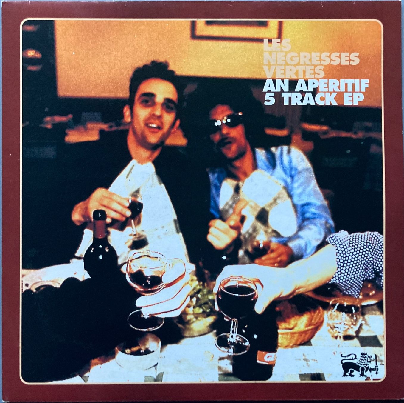 Vinyles: LES NEGRESSES VERTE - AN APERITIF 5 TRACK EP – D'occasion à Poliez-Pittet par Newtown-Records