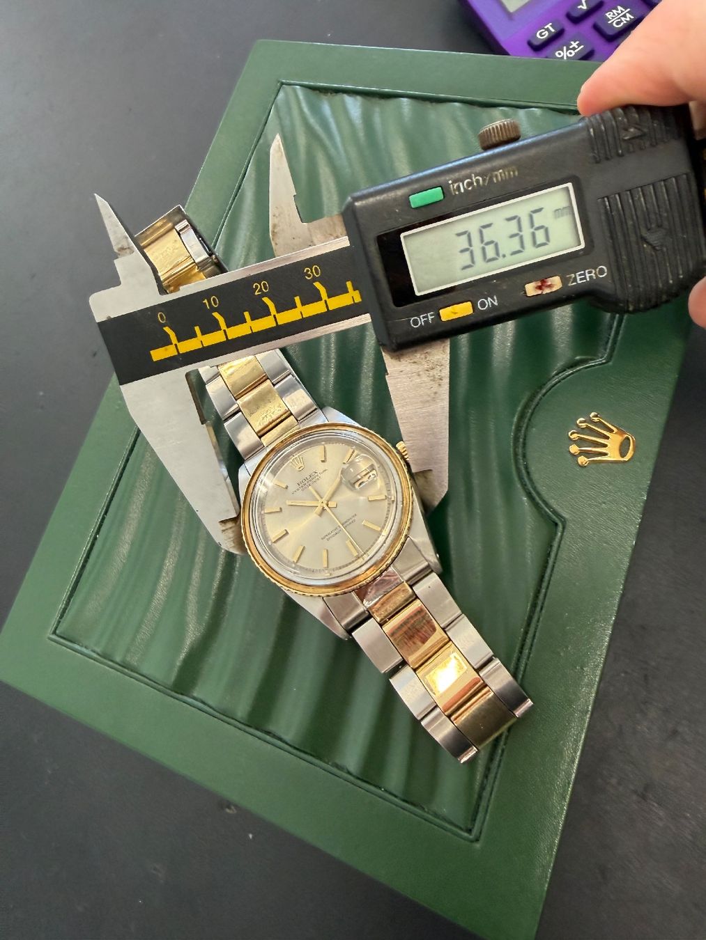 Rolex Orologi: Rolex Datejust 1625 Stahl Gold,automatic, läuft,mit Box – Usato da Glattbrugg venduto da tarnkappenbomber 3