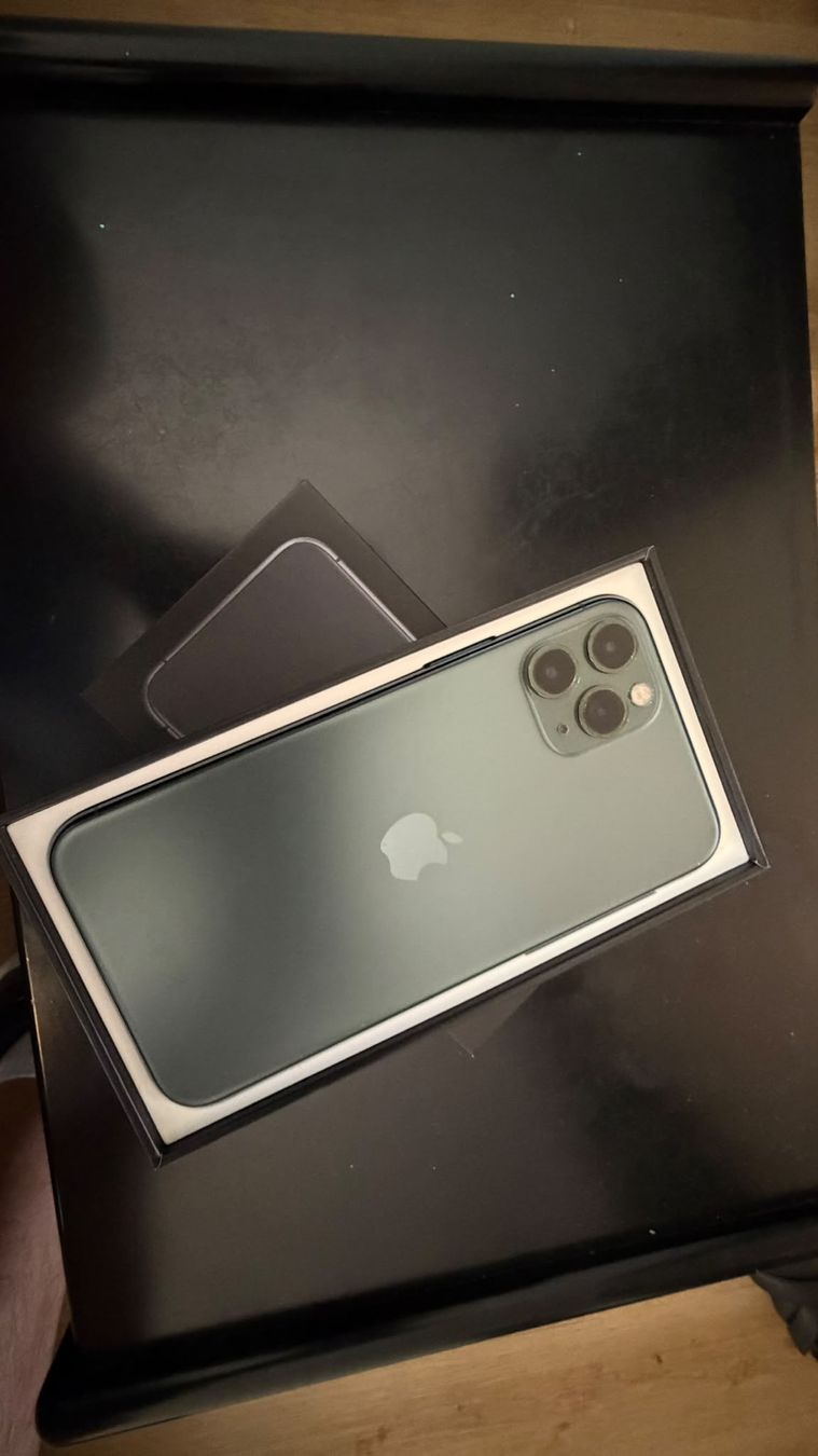 Apple Handys / Smartphones: iPhone 11 Pro 512GB Excellent Condition – Gebraucht aus Luzern von Waince786 2