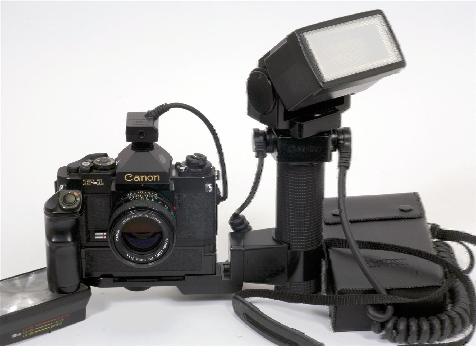 Canon Fotocamera: New F1+ Winder AE FN + Speedlight 577G – Usato da Bassersdorf venduto da Sugo