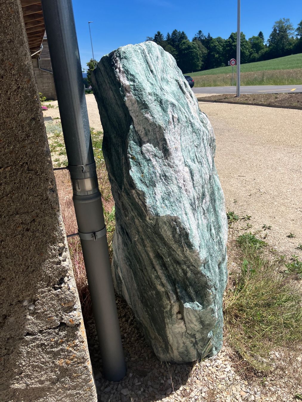 Pietre & tegole: Stein für Gartengestaltung – Nuovo (secondo la descrizione) da Mont Tramelan venduto da Oktober1958 3