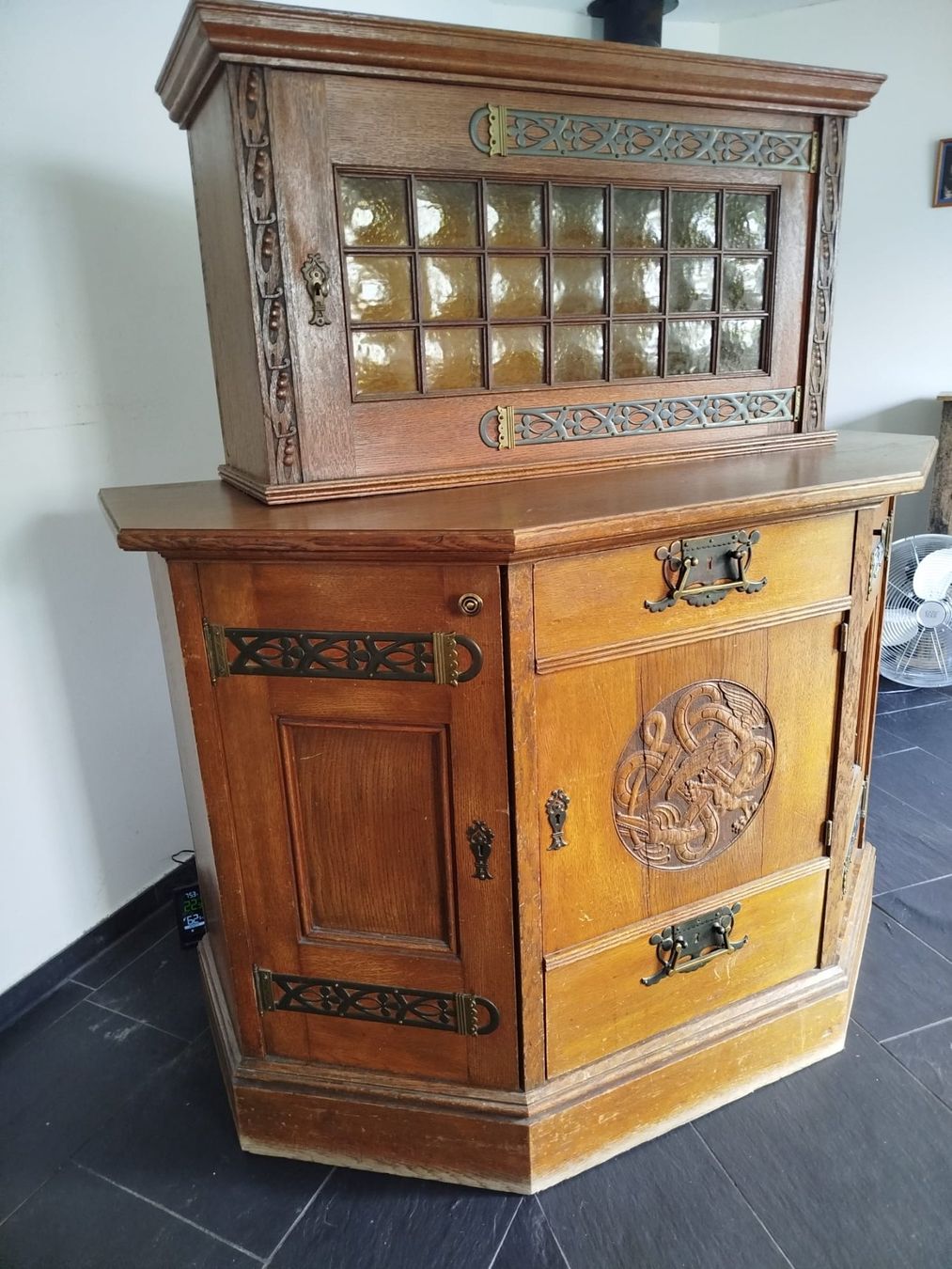 Commodes: Antike Kommode mit Vitrine – D'occasion à Rikon im Tösstal par old_mw5d 2