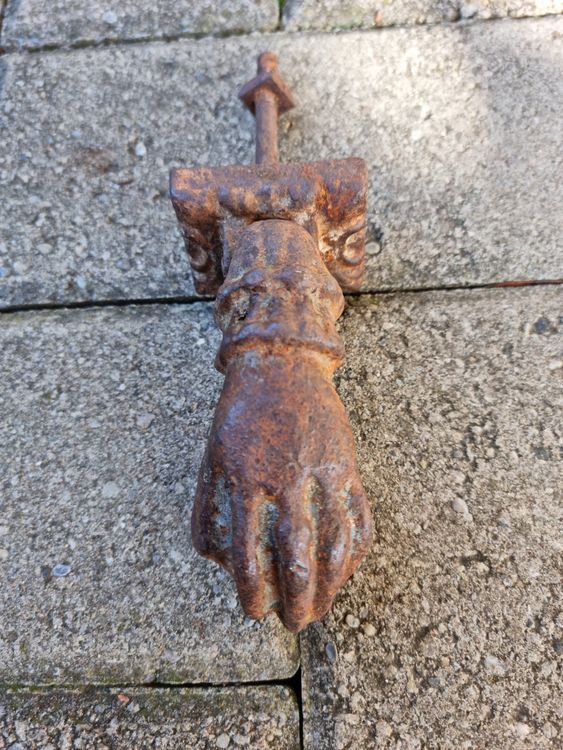 Türklopfer Sitzende Katze Aus Messing – 15,5 Cm Hoch, Antik Bronze-Optik, Für Holz- & UPVC-Türen