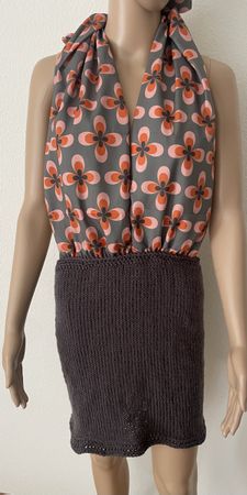 Damen Kleid Neckholder Grösse M neuwertig